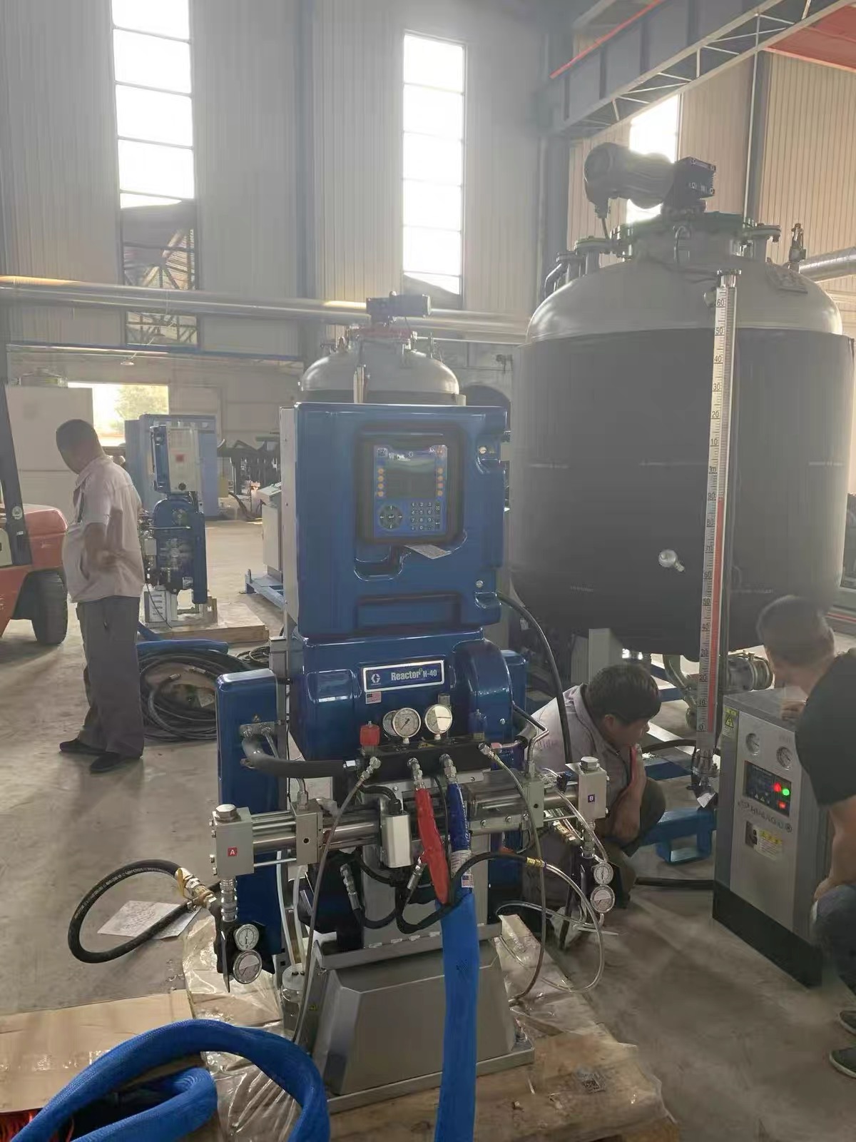 Reactor 2 H-40 Spray Foam Proportioner System - 2